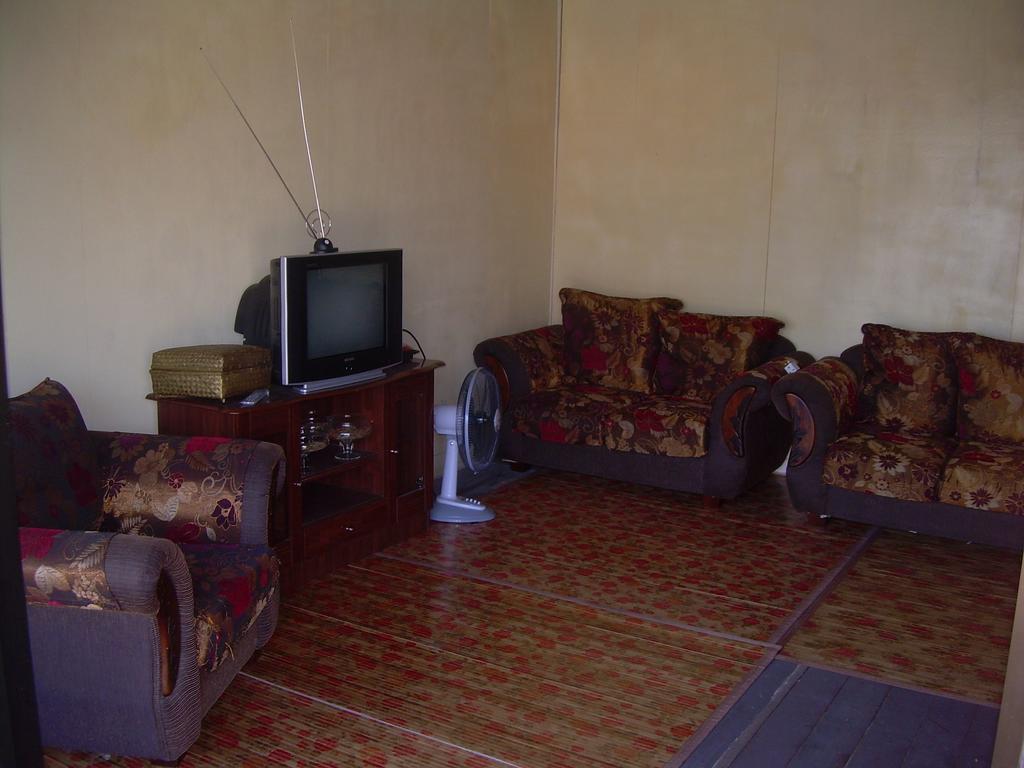 Ayer Hitam Tamteh Homestay מראה חיצוני תמונה